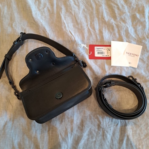 Gift - Picture 5 of 5